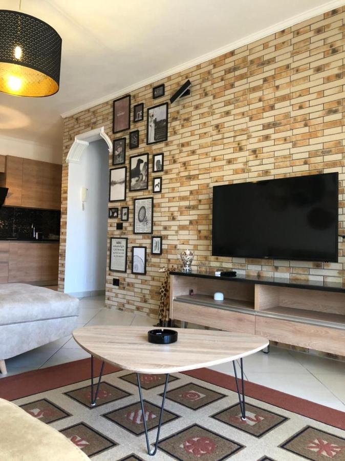 Sunset Apartments Lungomare Vlore Exterior photo