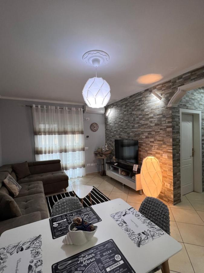 Sunset Apartments Lungomare Vlore Exterior photo