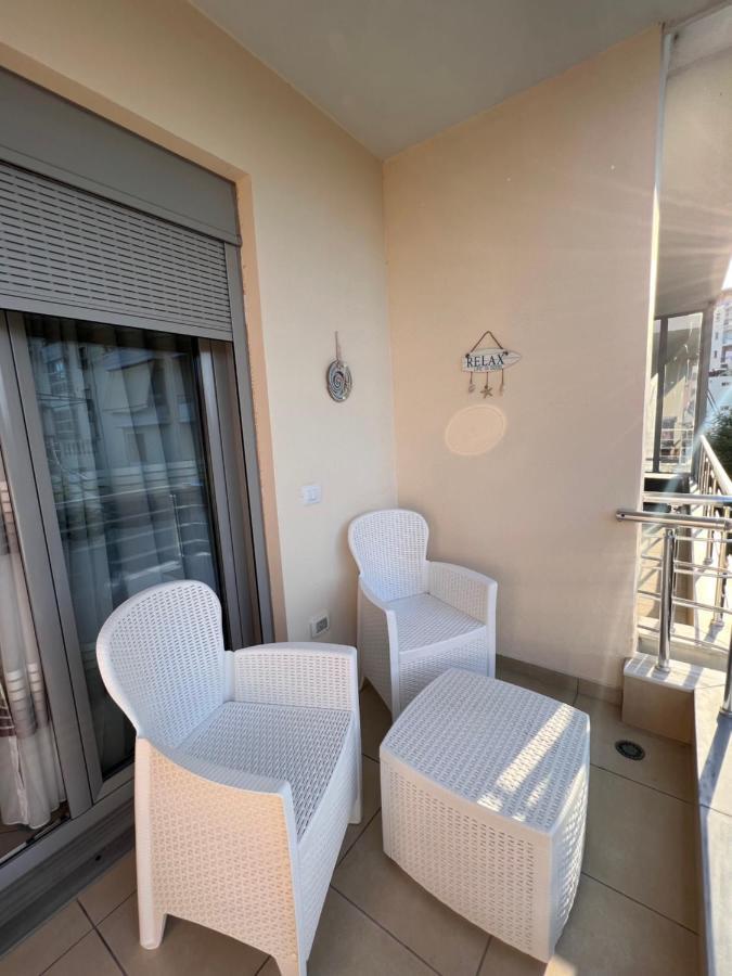 Sunset Apartments Lungomare Vlore Exterior photo